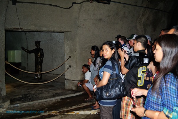 Crowd in Malinta Tunnel