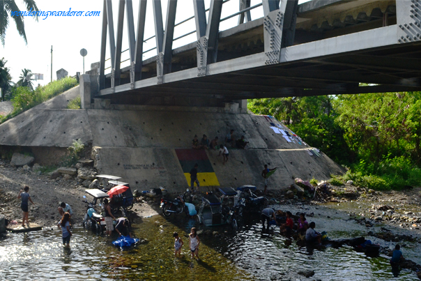 Laundry under the bridge