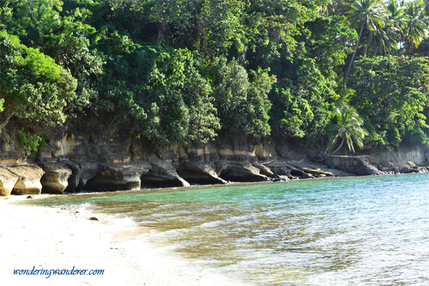 Odd looking rocks of Guisi Beach