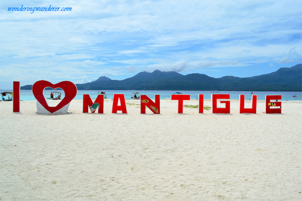 White sand beach of Mantigue Island - Camiguin