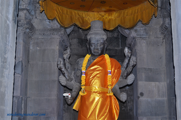 Vishnu Statue - Siem Reap, Cambodia