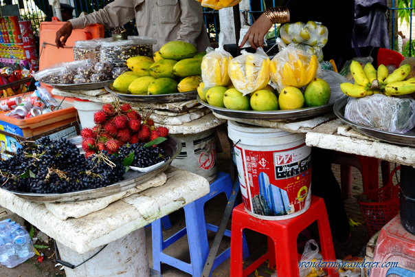 What to eat in Siem Reap? Tropical Fruits!