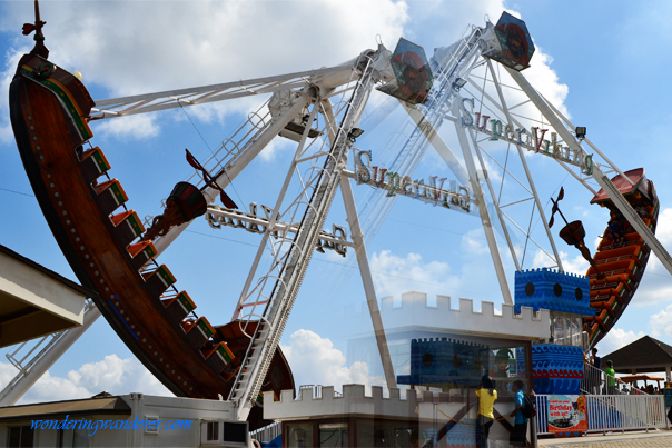 Super Viking - Sky fun Amusement Park - Sky ranch - Tagaytay City