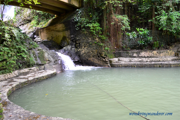 Swimming pool of Tamaraw Falls