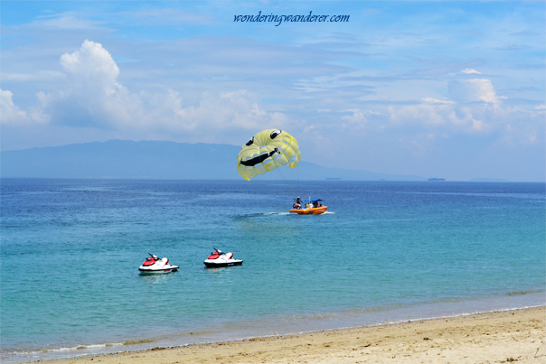 White Beach - Puerto Galera | Oriental Mindoro