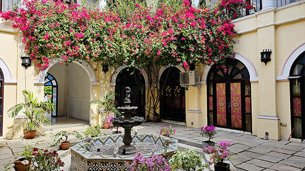Restaurants beside the San Augustine Church
